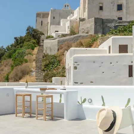 Cycladic Breeze