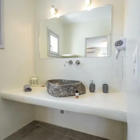 Cycladic Breeze Naxos City